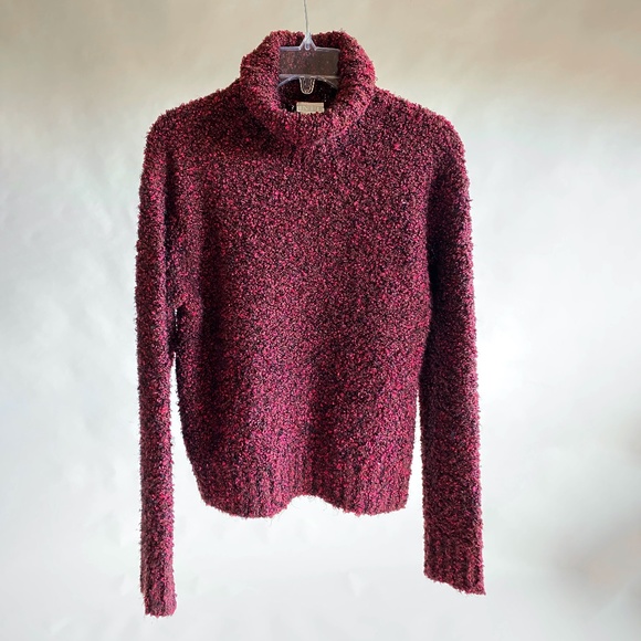 Moda International Sweaters - Moda International Turtle Neck Sweater Size M